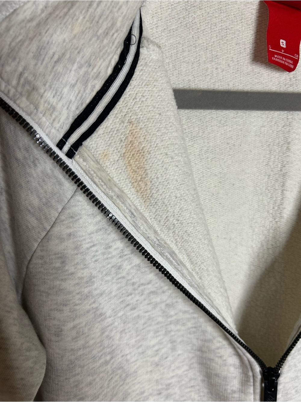 NIKE- quarter zip pullover - Picture 10 of 10